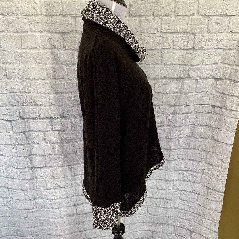 Michael Tyler women M pullover cowl neck sweater scallop front black & white - Picture 5 of 10